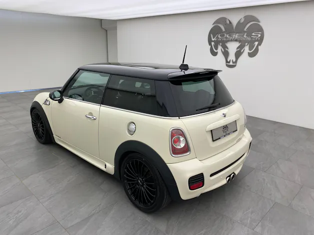 Mini Mini Cooper S John Mini Cooper Works Edition