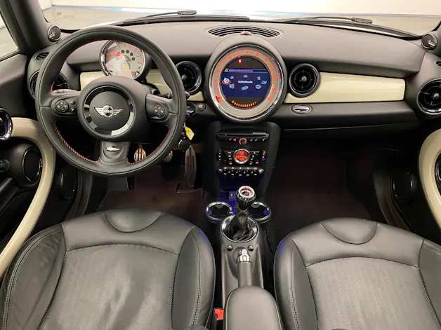 Mini Mini Cooper S John Mini Cooper Works Edition