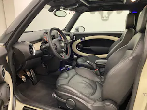 Mini Mini Cooper S John Mini Cooper Works Edition