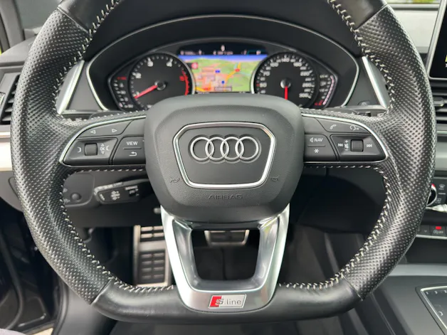 Audi Q5 2.0 TDI sport quattro S-tronic