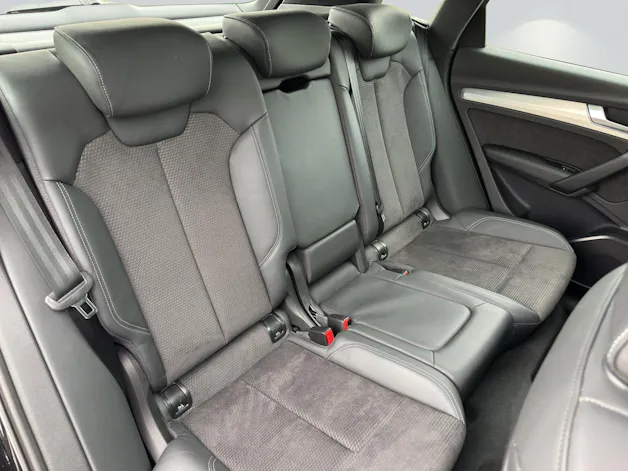 Audi Q5 2.0 TDI sport quattro S-tronic
