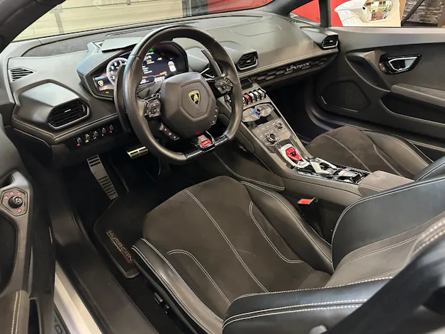 Lamborghini HURACAN