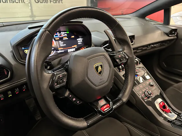 Lamborghini HURACAN