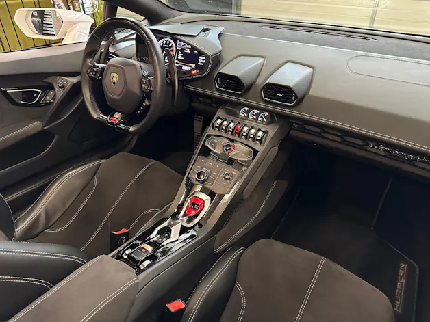 Lamborghini HURACAN