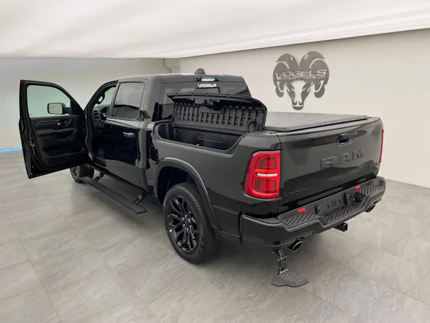 Dodge Ram 1500 5.7 Limited Night eTorque MY 2026