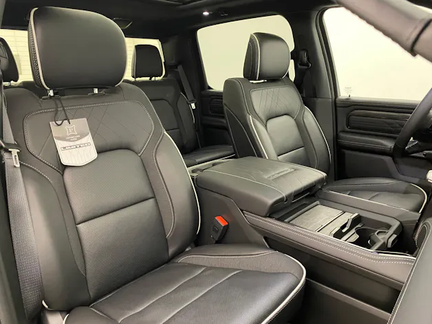 Dodge Ram 1500 5.7 Limited Night eTorque MY 2026