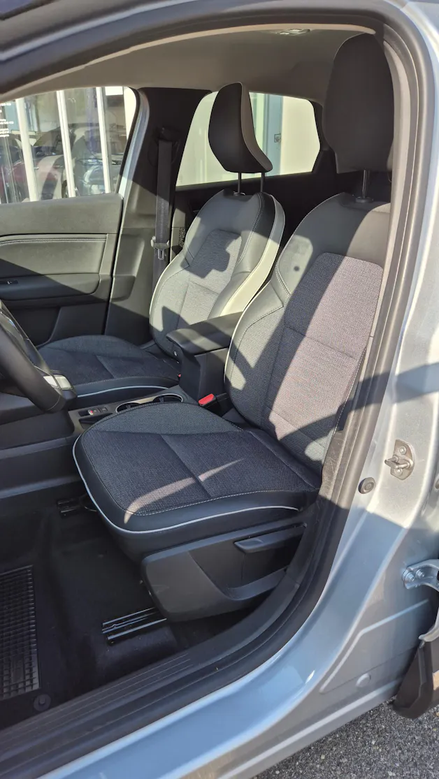 RENAULT Captur 1.6 E-Tech145 Evol
