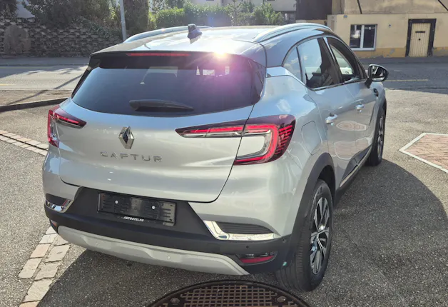 RENAULT Captur 1.6 E-Tech145 Evol