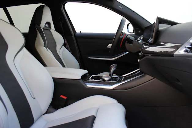 BMW M3 Touring xDrive Competition Individual *TANSANITBLAU METALLIC*