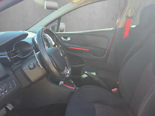 Renault Clio 1.6 T RS 200 EDC