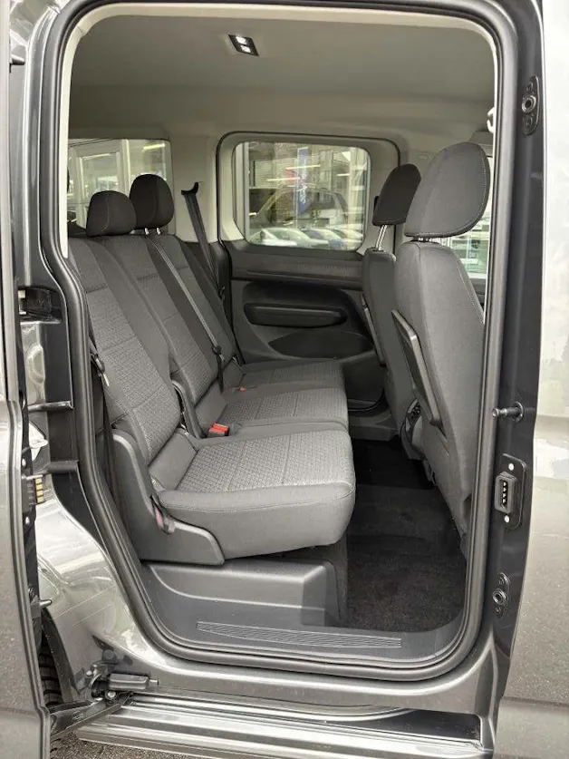 Ford TOURNEO Connect 2.0 EcoBlue 122 Titanium