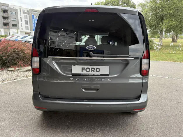Ford TOURNEO Connect 2.0 EcoBlue 122 Titanium