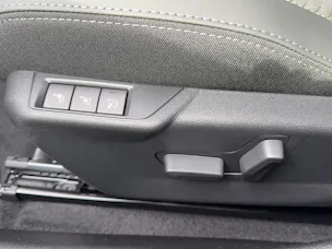 Peugeot 2008 NEW 1.2 Hybrid 145 GT