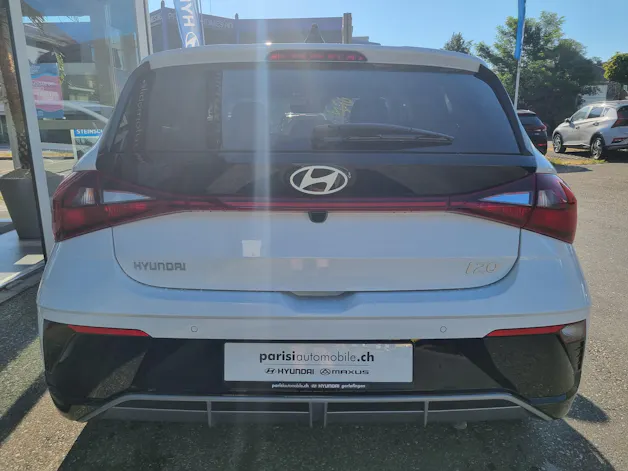 Hyundai i20 1.0 T-GDi Amplia DCT