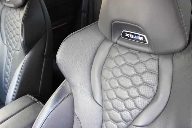 BMW X5M Competition Individual TANSANITBLAU *BOWERS & WILKINS*