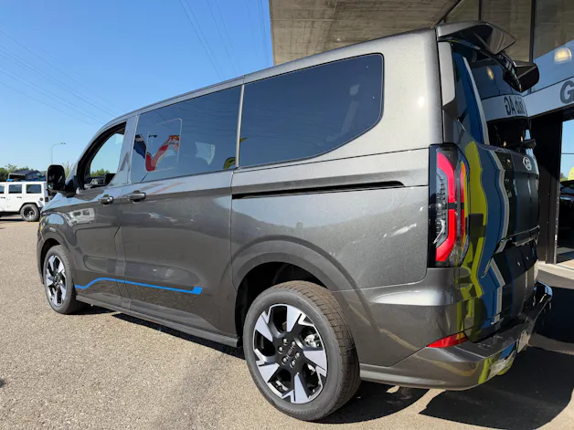 Ford Tourneo Bus 320 L1H1 Sport Automat 4x4