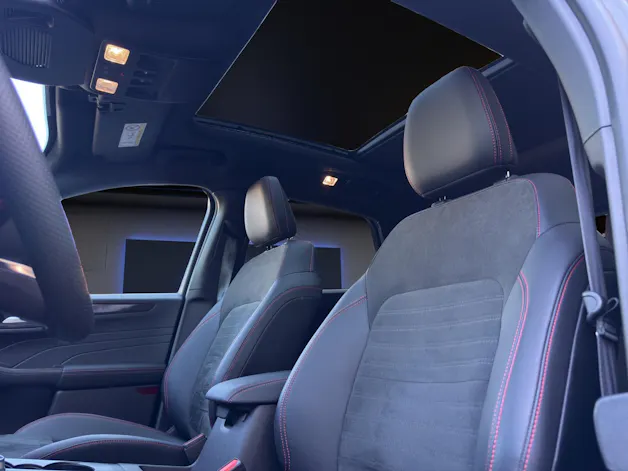 Ford Kuga 2.5i PHEV PLUG-IN-HYBRID 225 PS "Graphite Tech Edition" AUTOMAT