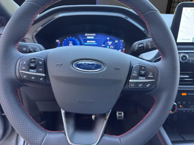 Ford Kuga 2.5i PHEV PLUG-IN-HYBRID 225 PS "Graphite Tech Edition" AUTOMAT