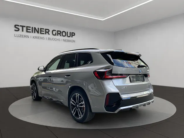 BMW iX1 xDrive 30 M Sport Pro