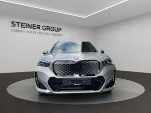 BMW iX1 xDrive 30 M Sport Pro