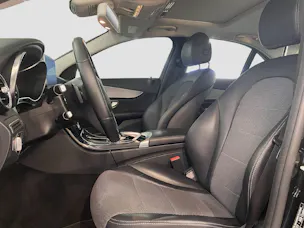 Mercedes-Benz C 220 d AMG Line
