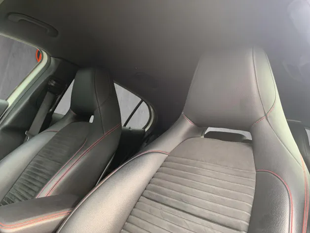 Mercedes-Benz GLA 200 CDI Swiss Star Edition AMG Line 4Matic 7G-DCT