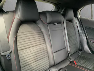 Mercedes-Benz GLA 200 CDI Swiss Star Edition AMG Line 4Matic 7G-DCT