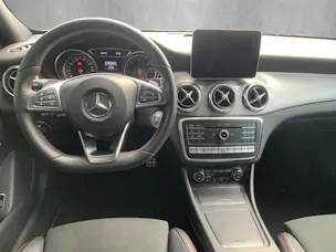 Mercedes-Benz GLA 200 CDI Swiss Star Edition AMG Line 4Matic 7G-DCT