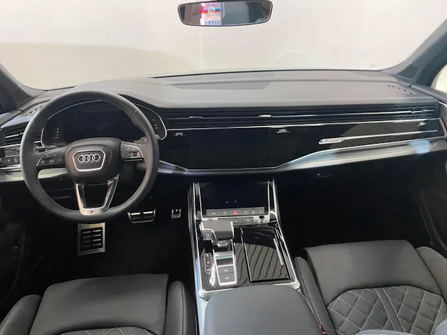 Audi Q7 SUV TDI quattro 210 kW S Line tiptronic