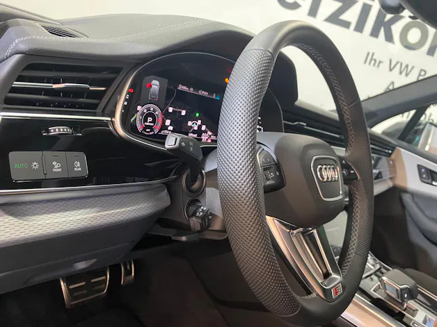 Audi Q7 SUV TDI quattro 210 kW S Line tiptronic