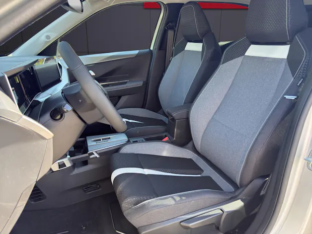 Opel Frontera 1.2 MHEV GS