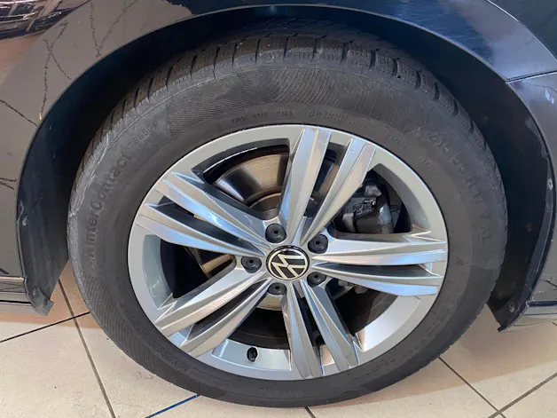 VW Passat 2.0 TDI BMT Business 4Motion DSG