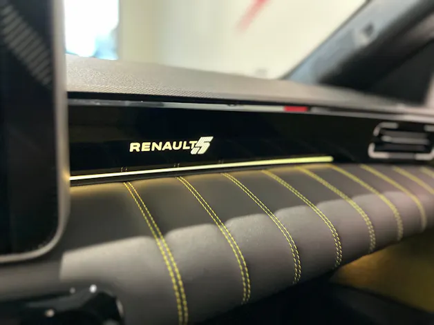 Renault R5 E-Tech Comfort Range 52 kWh Iconic Five