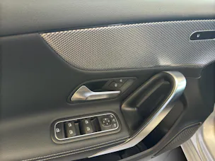 Mercedes-Benz A 180 Progressive