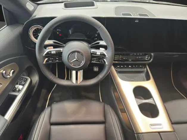 Mercedes-Benz CLA 220 8G-DCT 4Matic