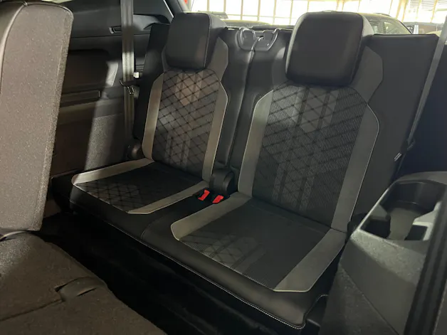 VW Tiguan Allspace 2.0TSI R-Line 4Motion DSG