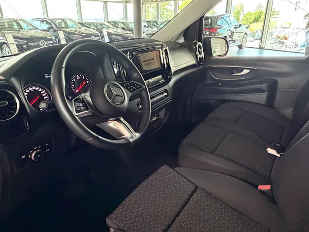 Mercedes-Benz Vito 116 CDI 4x4 Tourer SELECT Lang (FL)