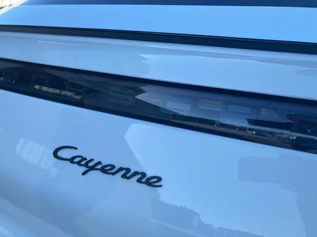 PORSCHE Cayenne Coupé Platinum Edition