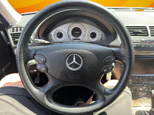 Mercedes-Benz E 350 Avantgarde 4Matic Automatic