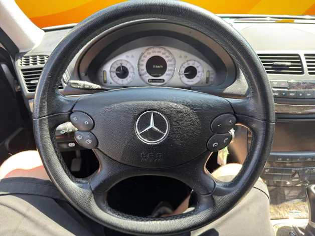 Mercedes-Benz E 350 Avantgarde 4Matic Automatic