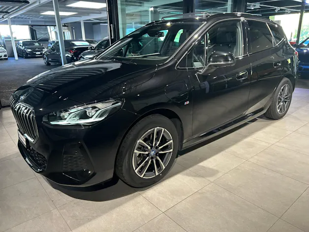 BMW 225e xDrive Active Tourer