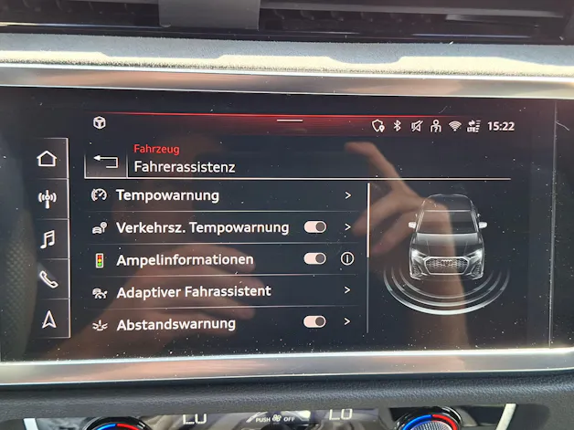 Audi Q3 Sportback 40 TFSI S line quattro S-tronic *CH-Fahrzeug mit Garantie+ASSP*