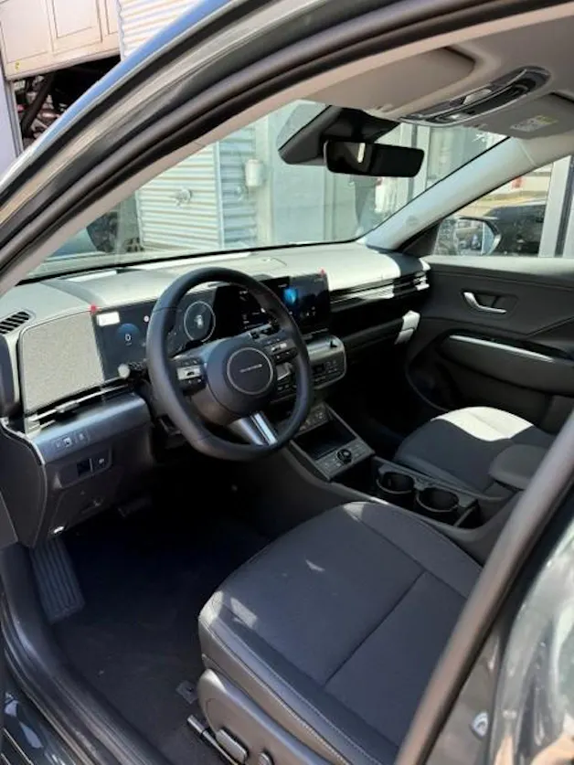 HYUNDAI Kona 65,4 kWh Electric Amplia