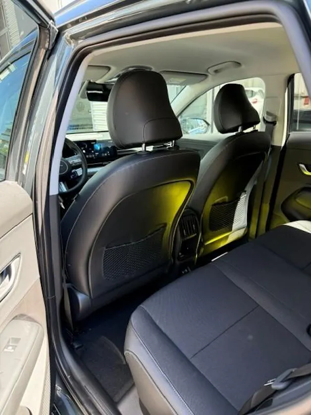 HYUNDAI Kona 65,4 kWh Electric Amplia