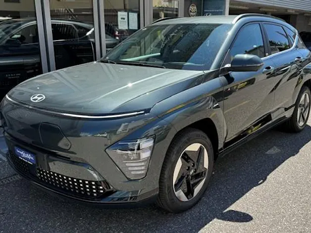 HYUNDAI Kona 65,4 kWh Electric Amplia