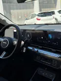 HYUNDAI Kona 65,4 kWh Electric Amplia