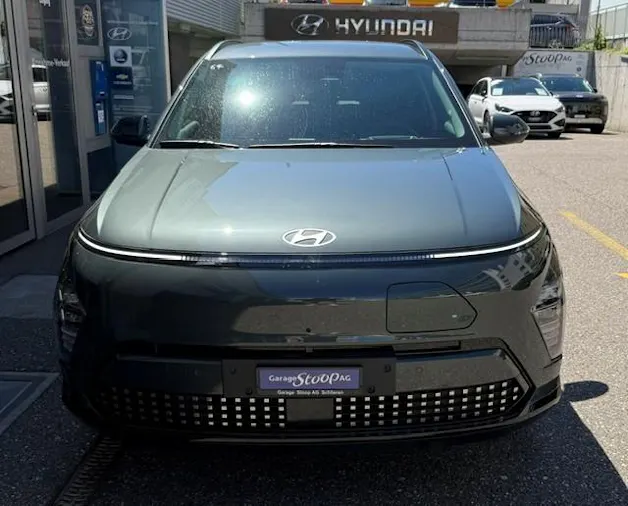 HYUNDAI Kona 65,4 kWh Electric Amplia