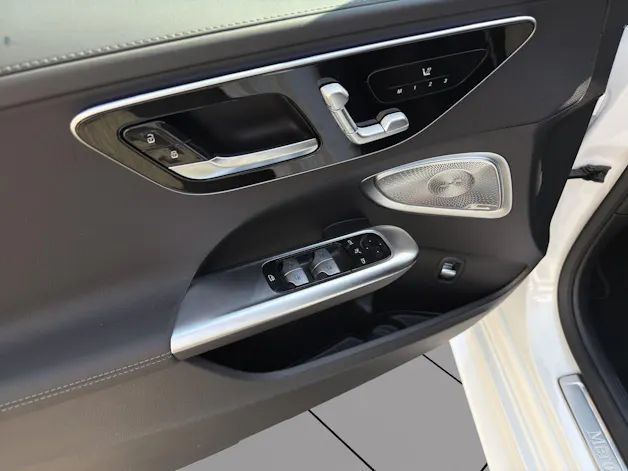 Mercedes-Benz C 220 d T 4 Matic Swiss Star