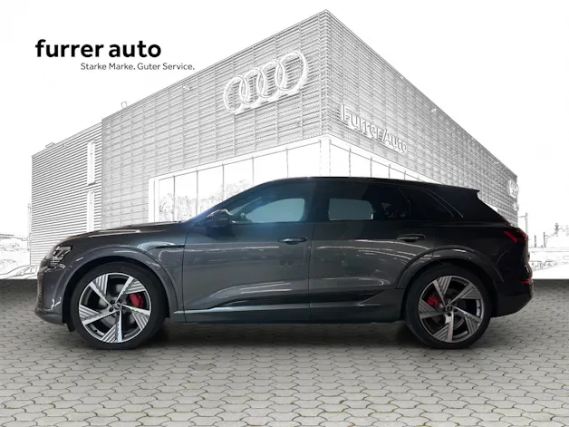Audi Q8 50 e-tron Black Edition quattro