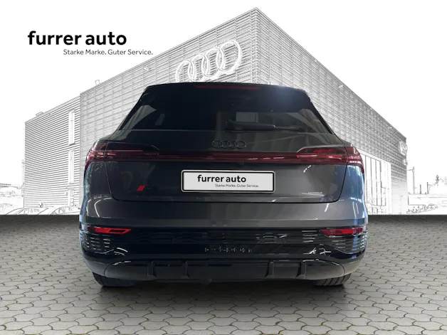 Audi Q8 50 e-tron Black Edition quattro